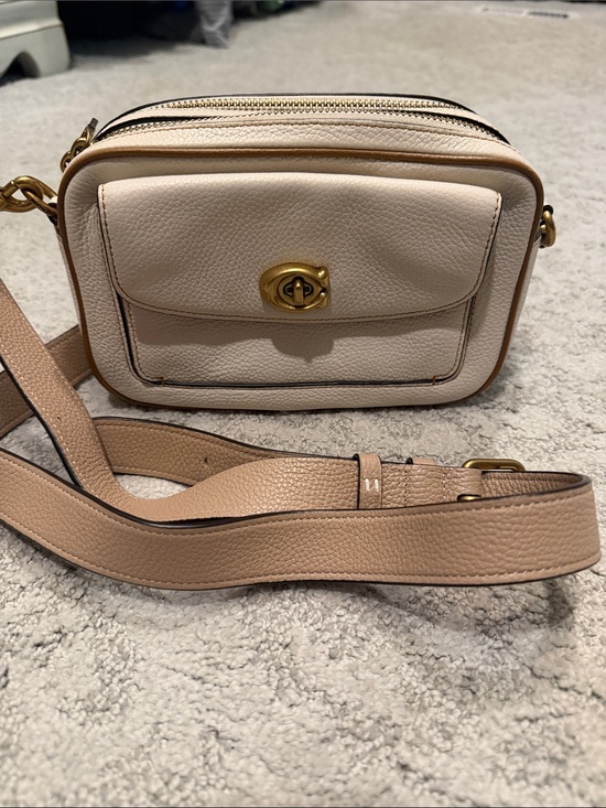 Coach Handbags - COACH Willow Camera Bag White